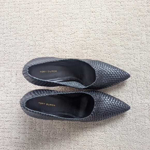 Tory Burch Black Heels Elegant Design - Picture 2 of 4